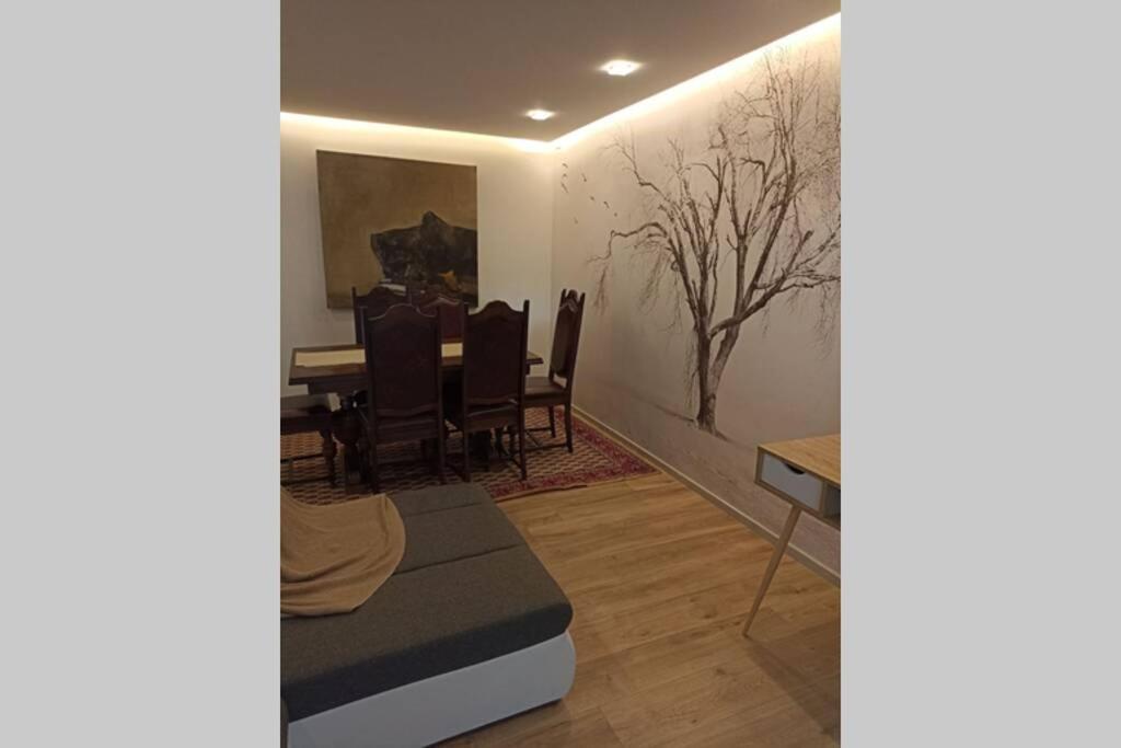 Tres Bel Appartement Rez De Jardin Appart De 53M2. Pfastatt Εξωτερικό φωτογραφία